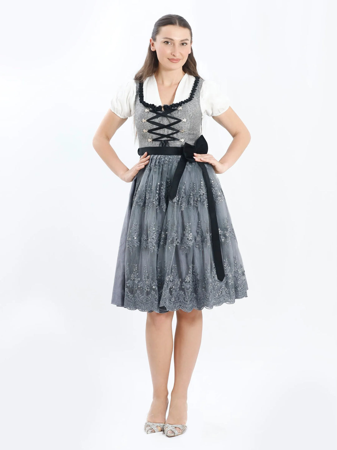 Dirndl Blütenzauber