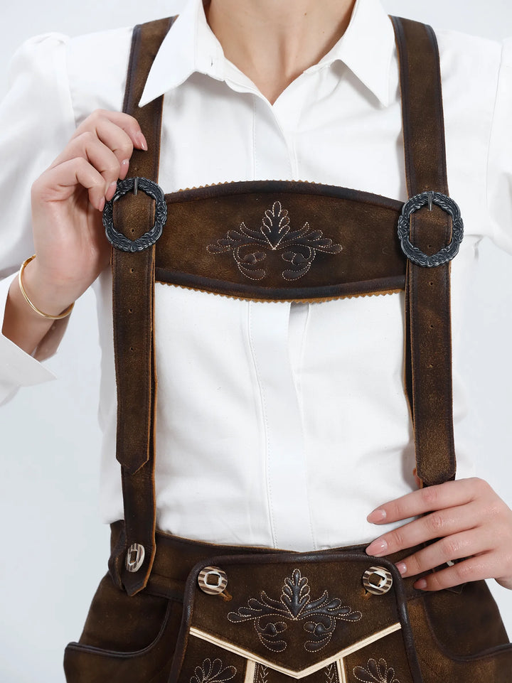 Women Lederhosen Berghütte
